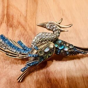 DIVINE Anne Klein Elegant Gold and Blue Bird Brooch
